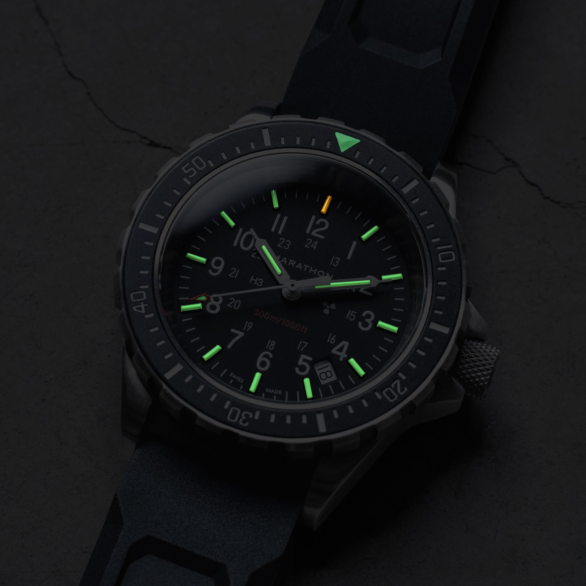 Marathon Tsar クォーツ時計 。41mm。 41mm Large Diver's Quartz (TSAR) – Marathon Watch Europe and UK