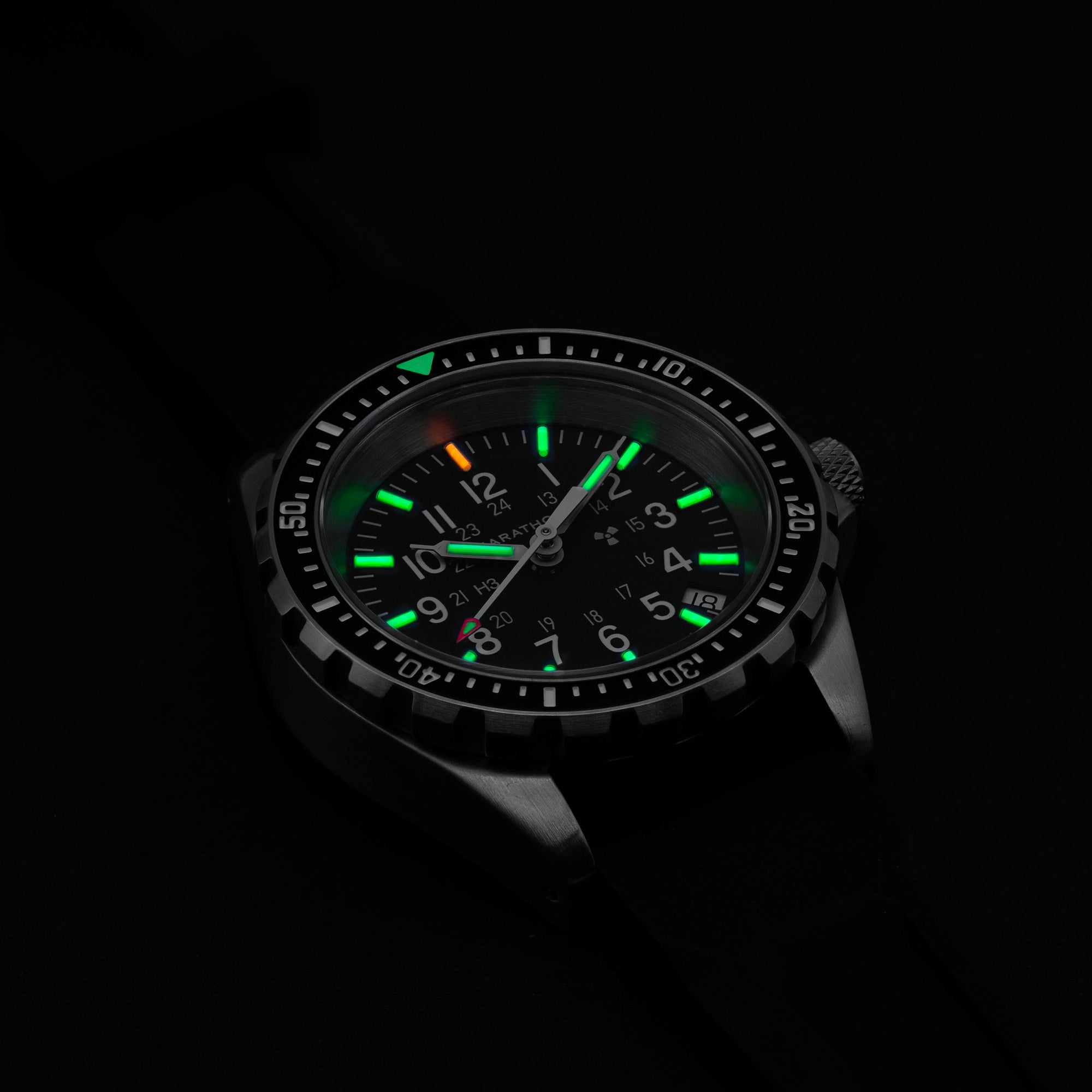 36mm Medium Diver's Quartz (MSAR Quartz) – Marathon Watch Europe